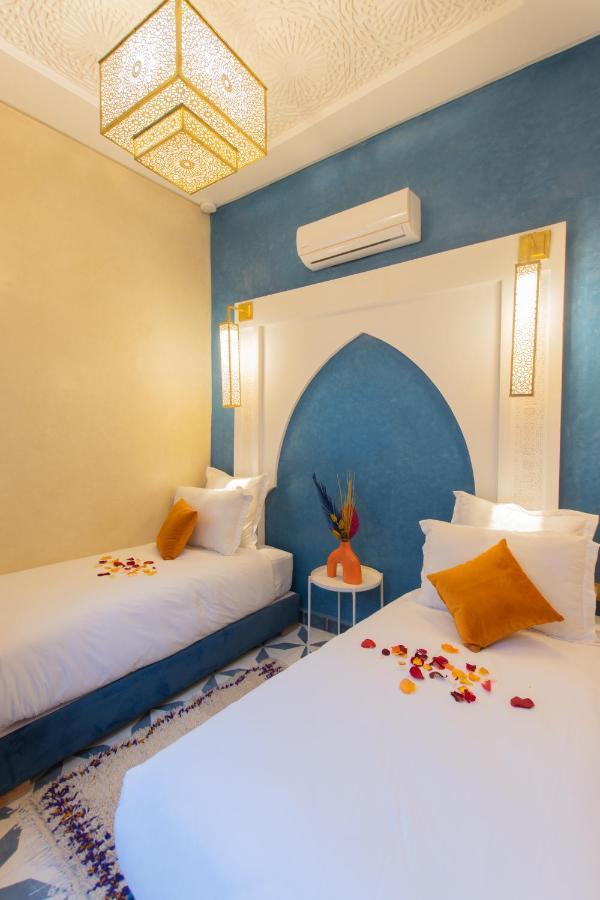 Riad Marrakech Doors Marrakesh Exterior photo