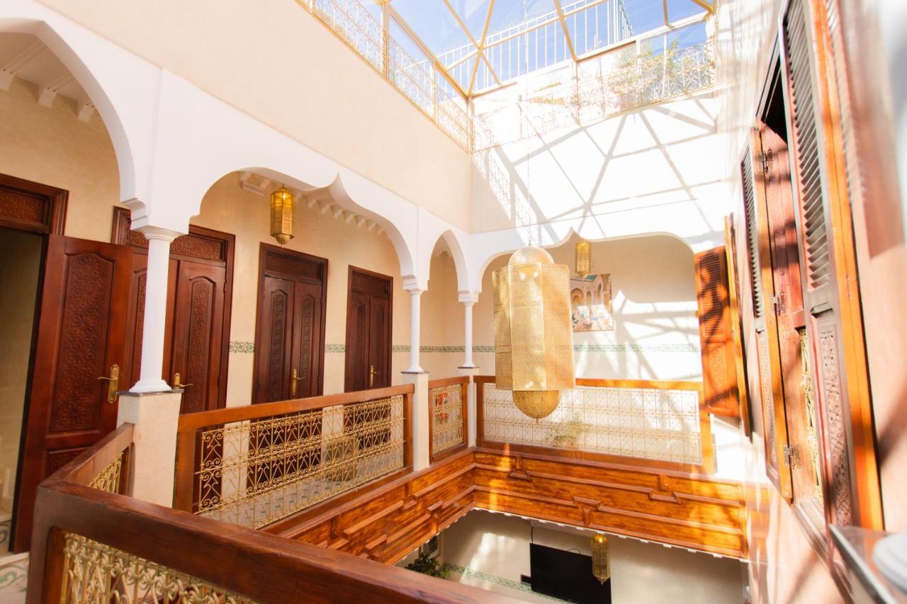 Riad Marrakech Doors Marrakesh Exterior photo
