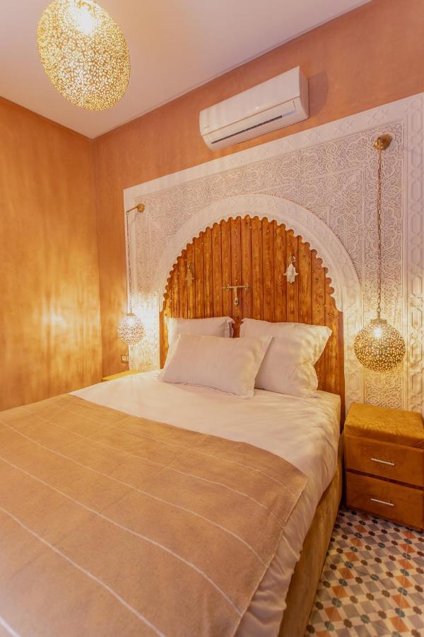 Riad Marrakech Doors Marrakesh Exterior photo